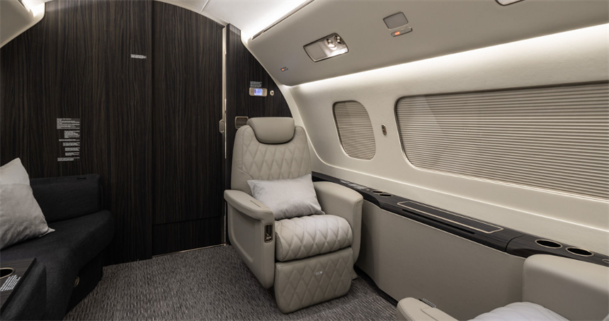 Embraer Lineage 1000 - VIP Airliner