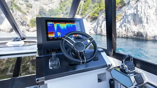 Photo 3 of yacht Absolem - EVO R6 18m walkaround day-boat