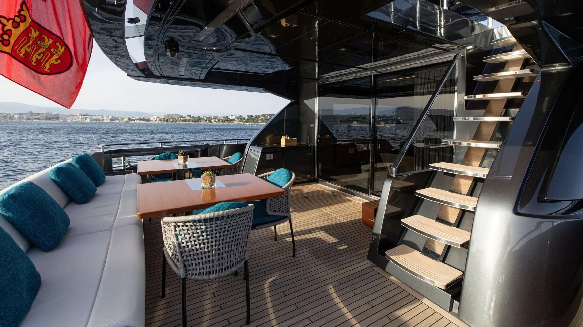 Photo 6 of yacht Ariyas - Riva 100' Corsaro 30m flybridge
