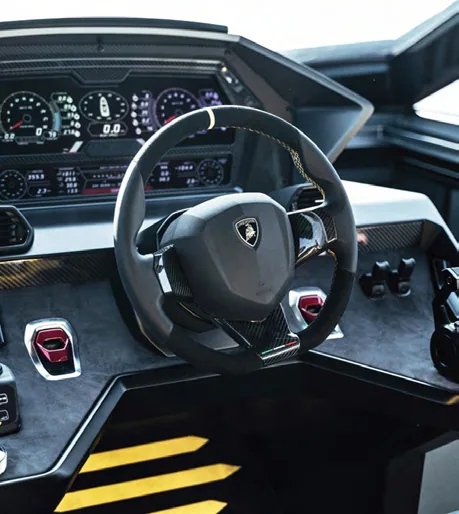 Photo 3 of yacht Biancino - Tecnomar for Lamborghini 63 (hull 3)