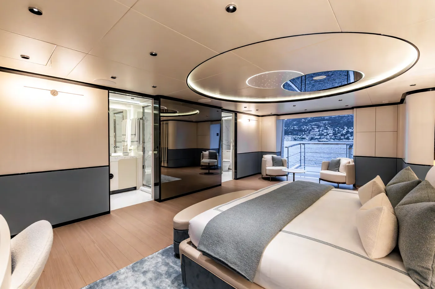 Photo 13 of yacht Felicita - Mangusta Oceano 50 charter superyacht