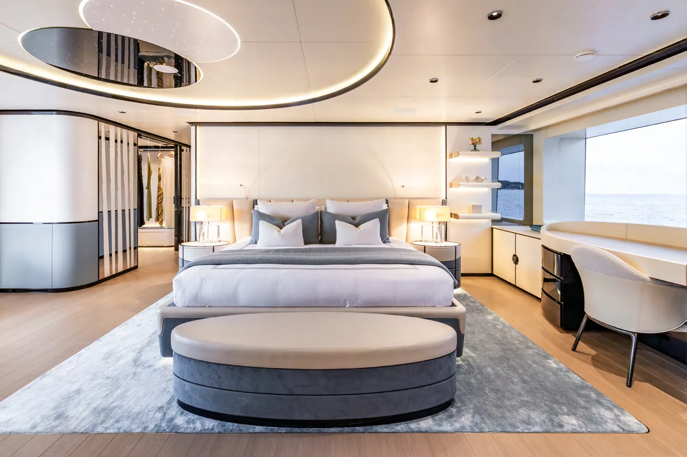 Photo 14 of yacht Felicita - Mangusta Oceano 50 charter superyacht