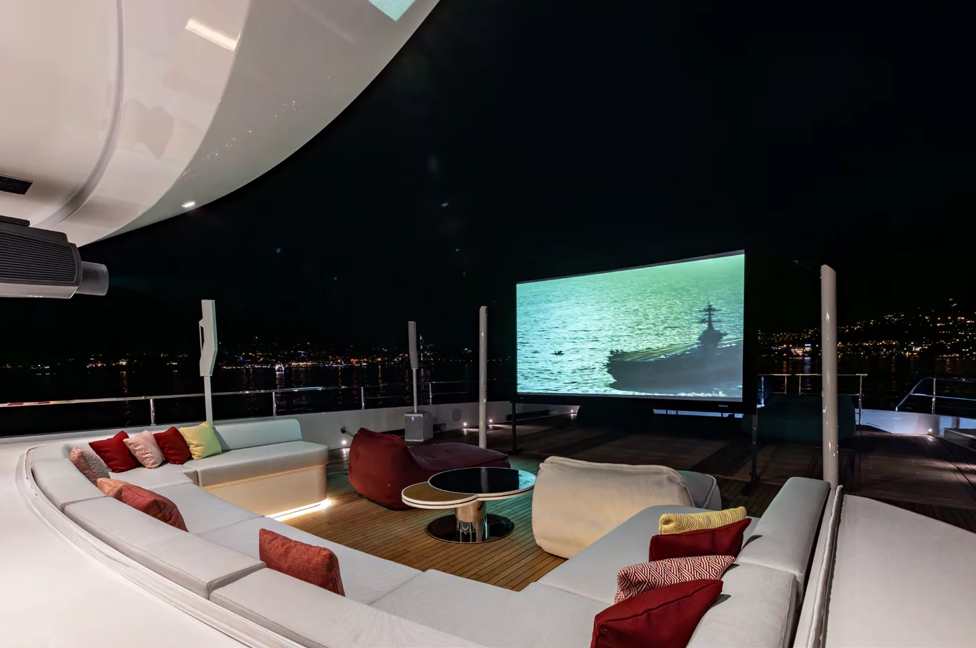 Photo 38 of yacht Felicita - Mangusta Oceano 50 charter superyacht