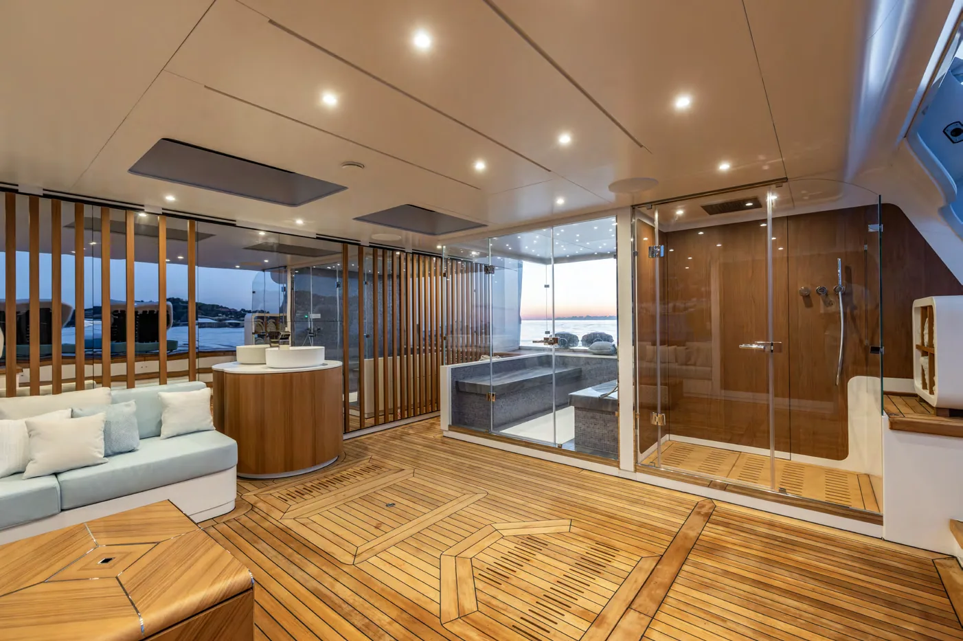 Photo 47 of yacht Felicita - Mangusta Oceano 50 charter superyacht