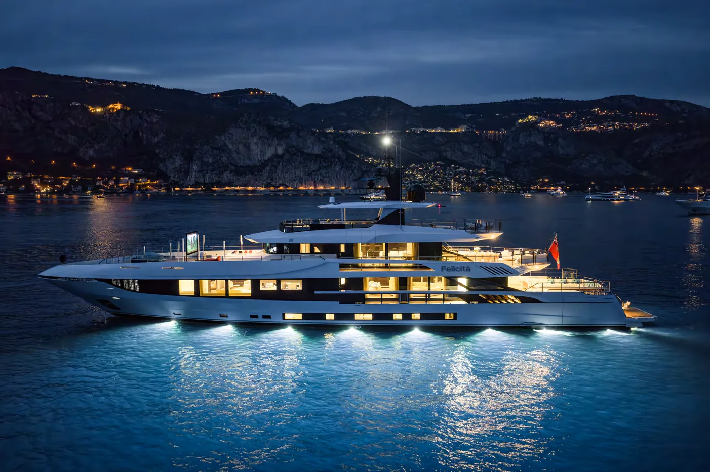 Photo 53 of yacht Felicita - Mangusta Oceano 50 charter superyacht
