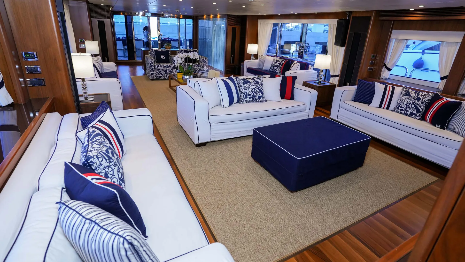Photo 11 of yacht Lucien - Sunseeker 40m Ralph Lauren