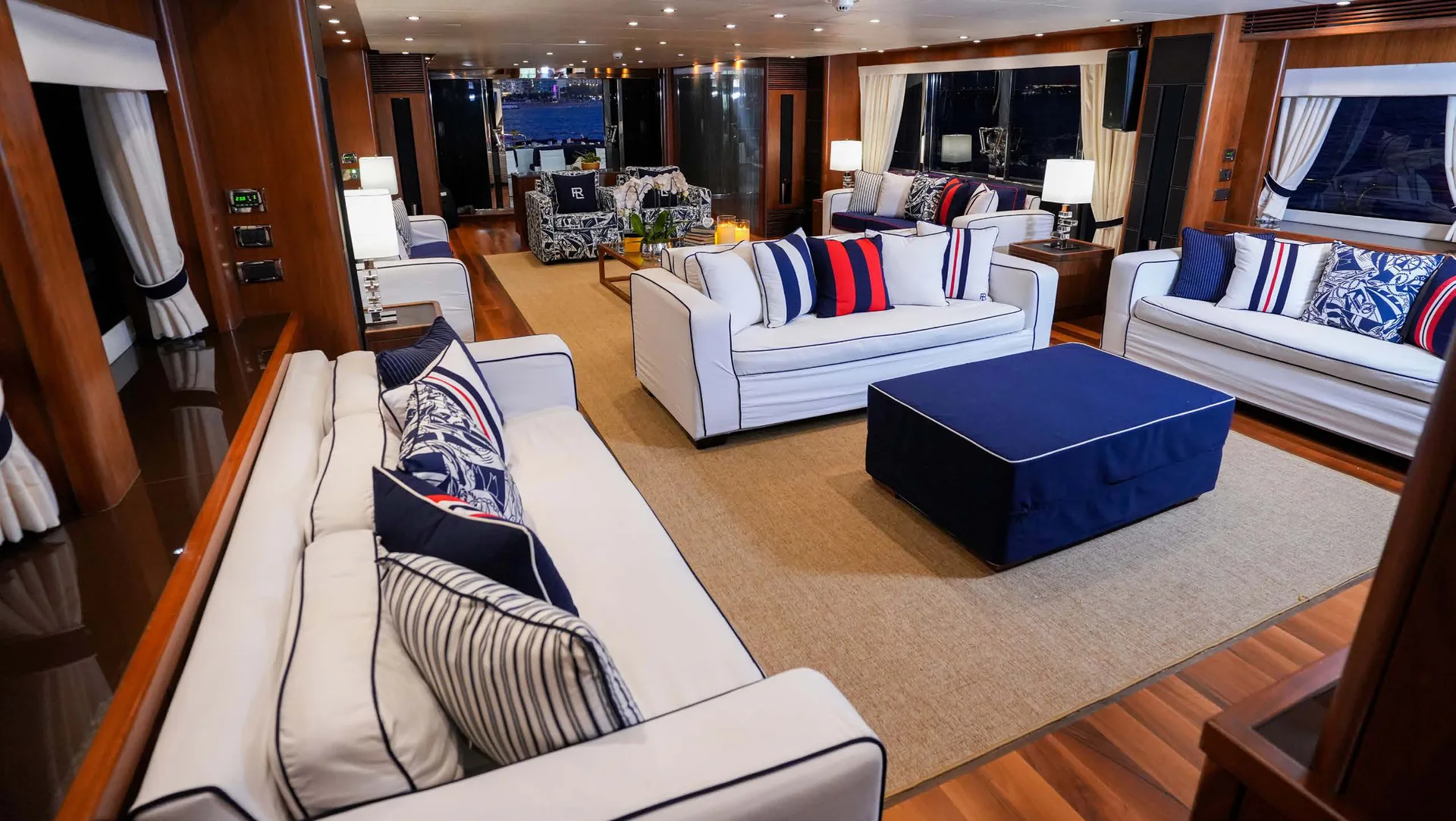 Photo 12 of yacht Lucien - Sunseeker 40m Ralph Lauren
