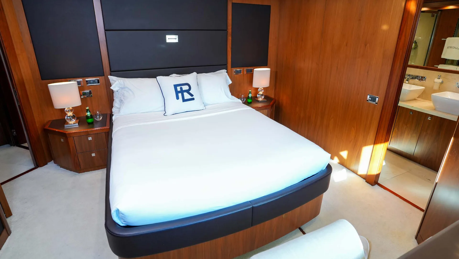 Photo 20 of yacht Lucien - Sunseeker 40m Ralph Lauren