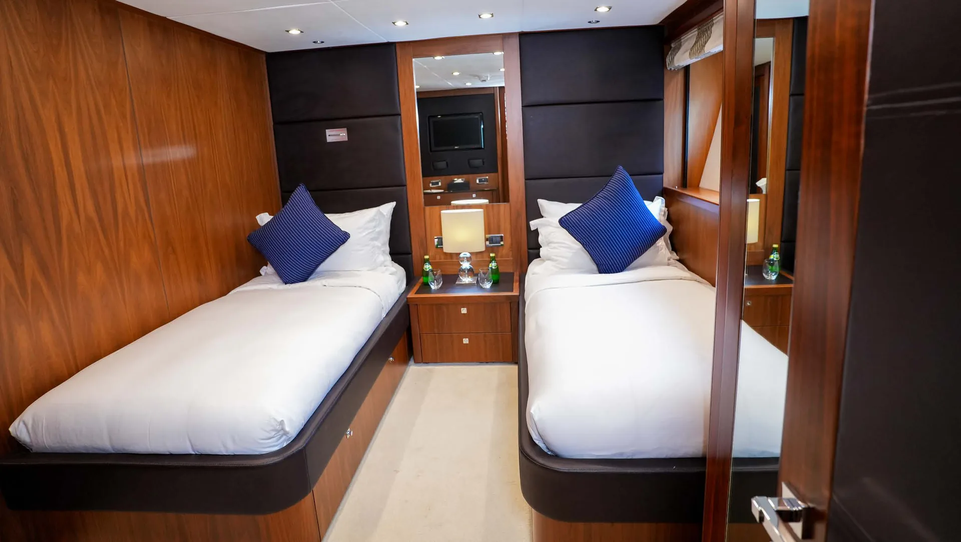 Photo 24 of yacht Lucien - Sunseeker 40m Ralph Lauren