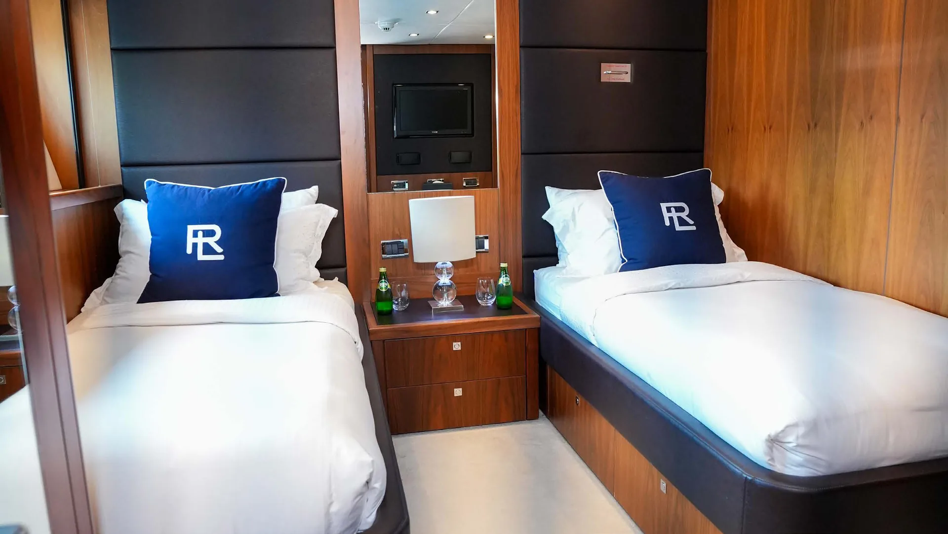 Photo 26 of yacht Lucien - Sunseeker 40m Ralph Lauren