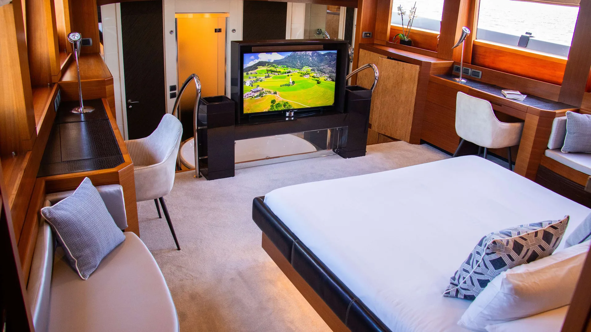 Photo 18 of yacht Matsu - ISA Yachts 37m refit 2025