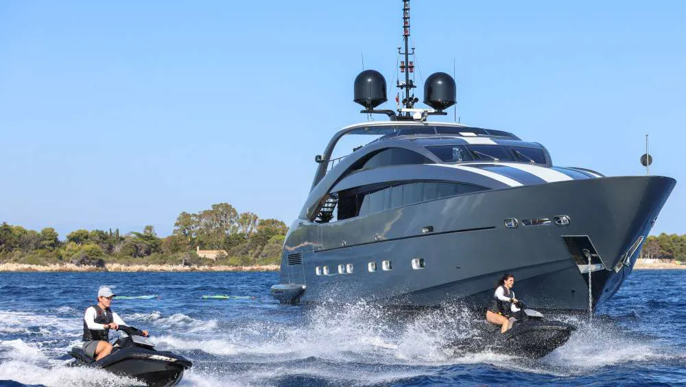 Photo 30 of yacht Matsu - ISA Yachts 37m refit 2025