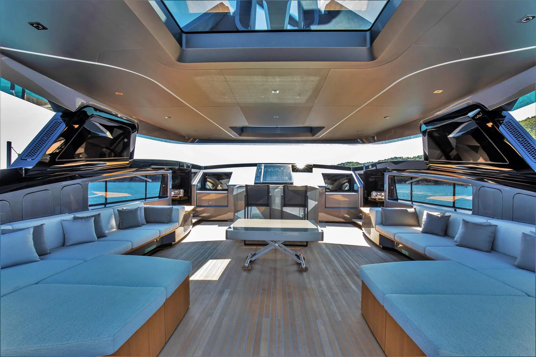 Photo 12 of yacht Panam - Baglietto 40m flybridge 2021