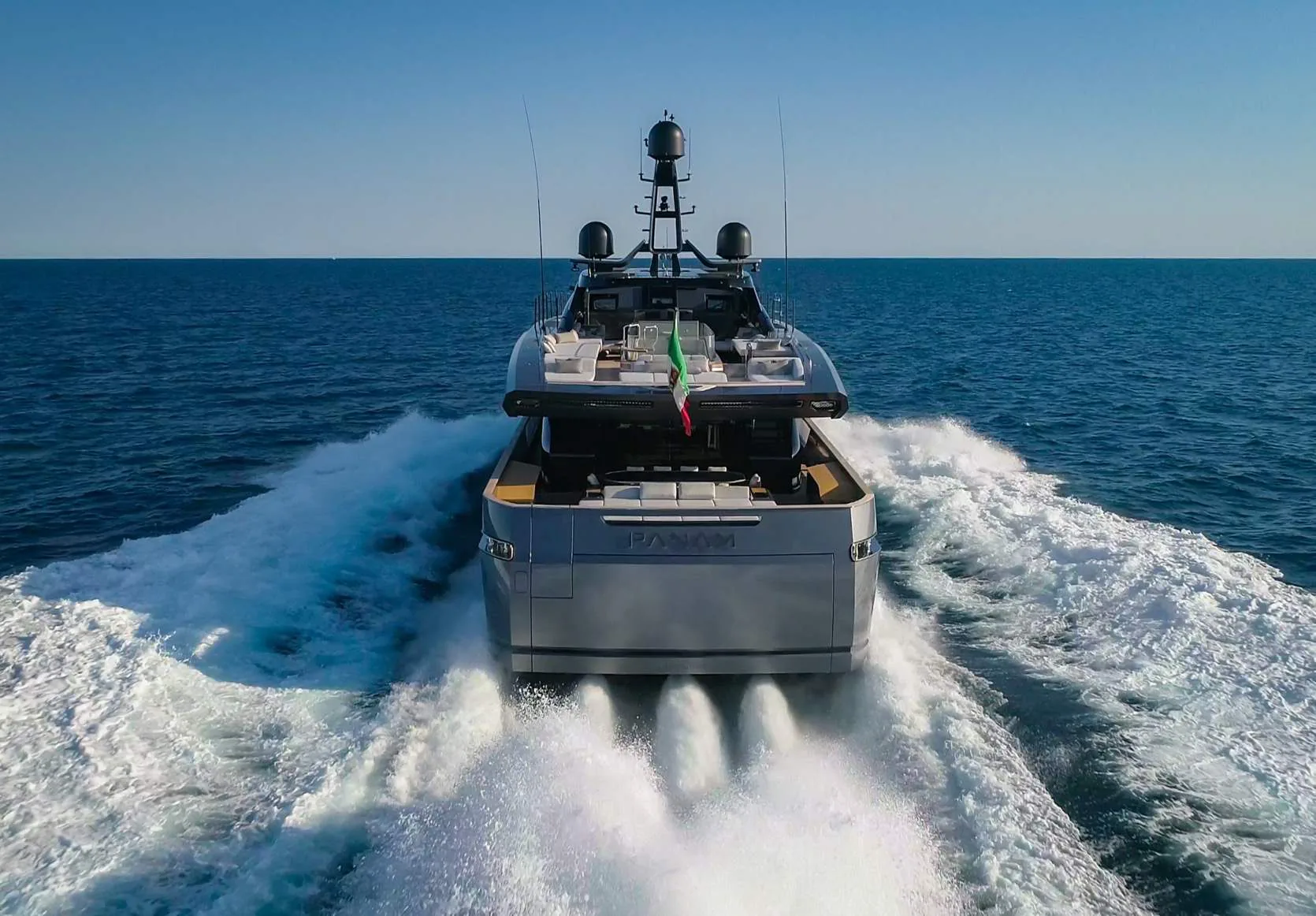 Photo 18 of yacht Panam - Baglietto 40m flybridge 2021
