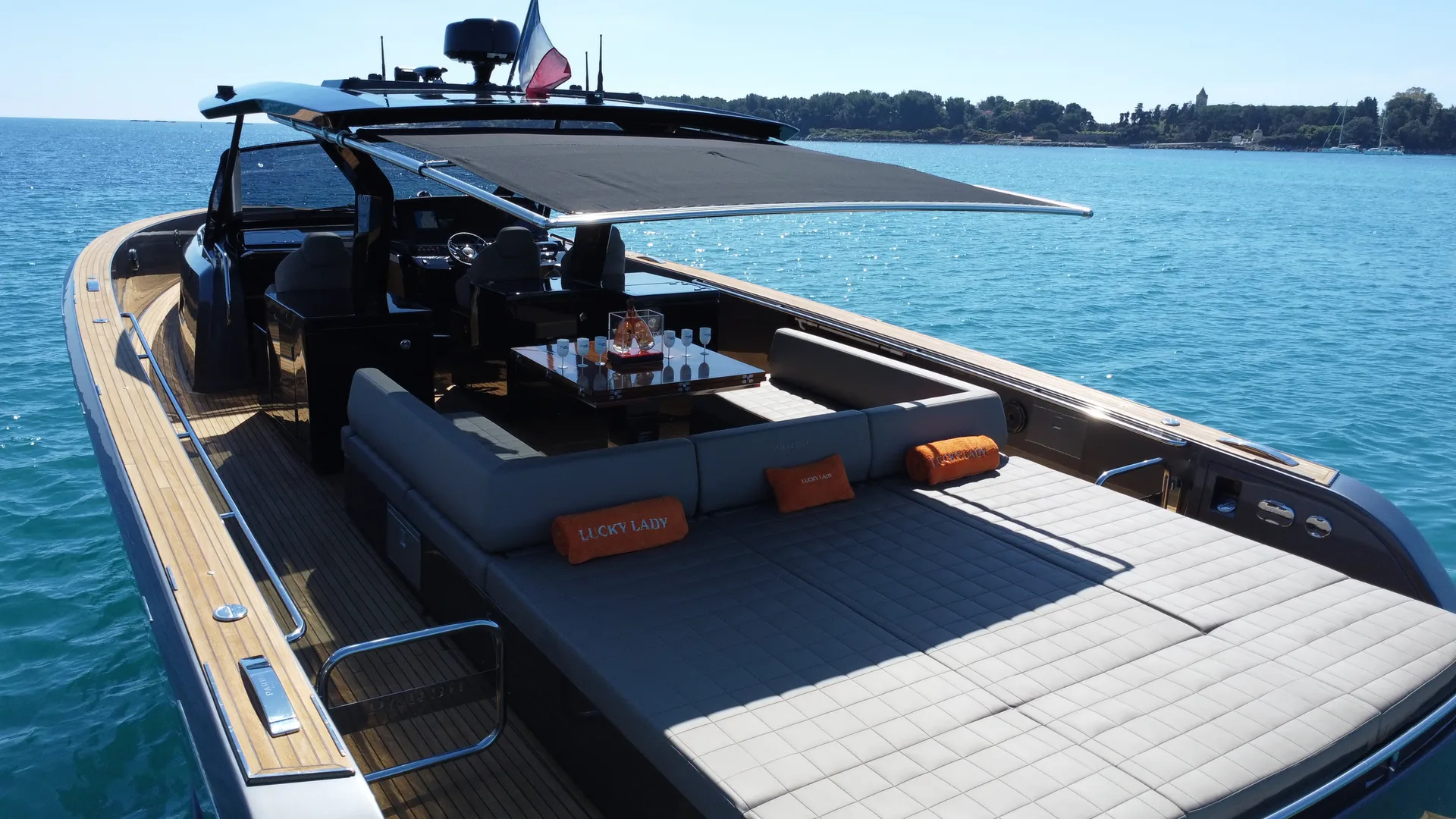 Photo 7 of yacht Pardo 50 - Pardo Yachts 16m walkaround
