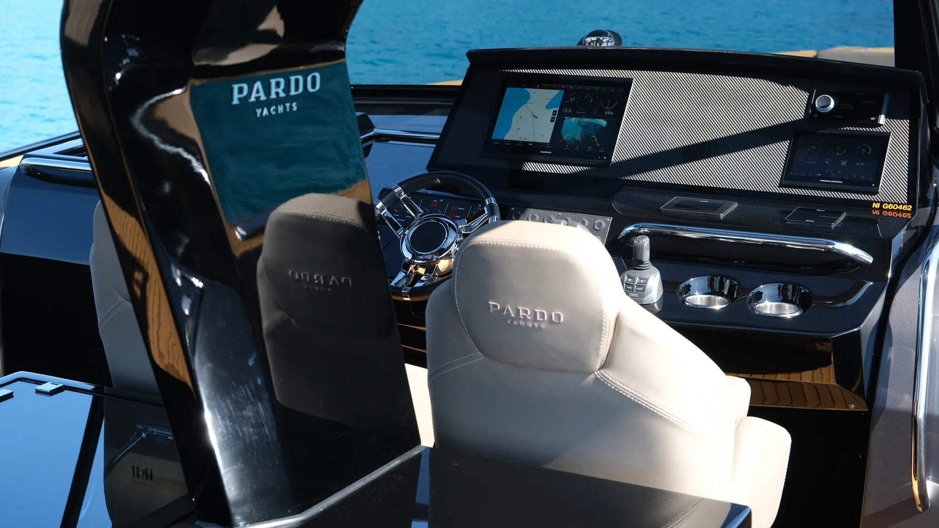 Photo 11 of yacht Pardo 50 - Pardo Yachts 16m walkaround