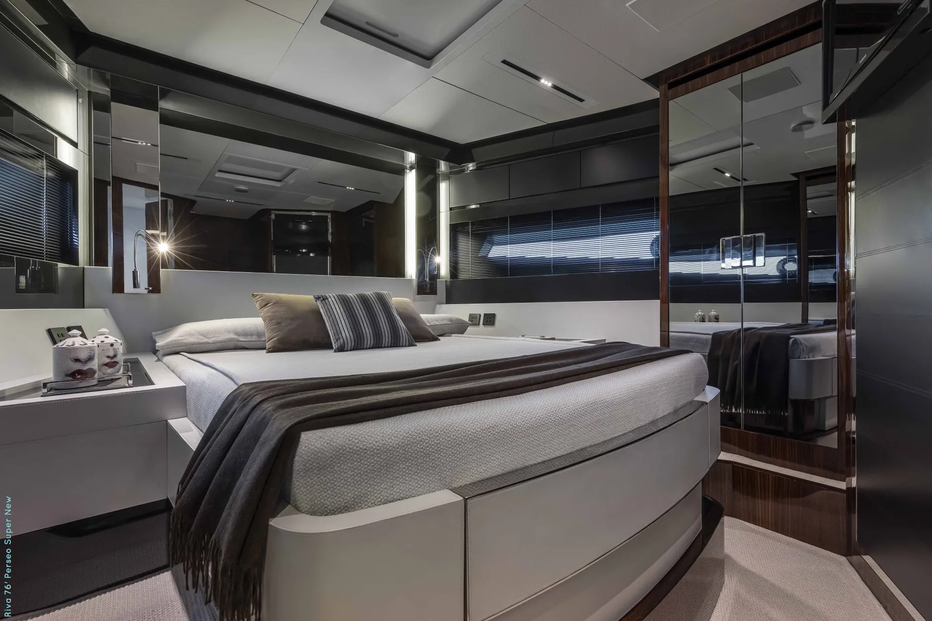 Photo 11 of yacht Riva 76 - Riva 76 Perseo Super 2019